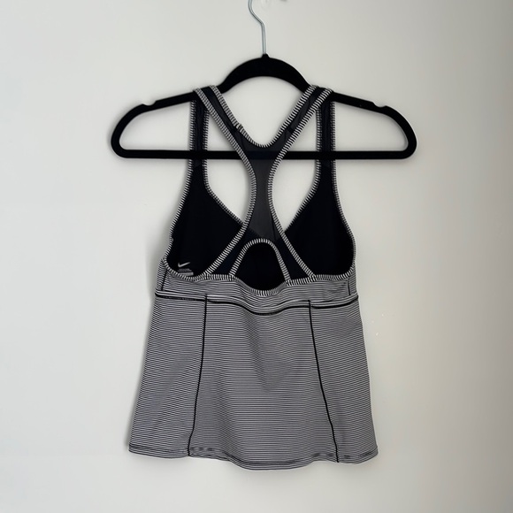 Nike black and White Striped Tank Top - Picture 4 of 4